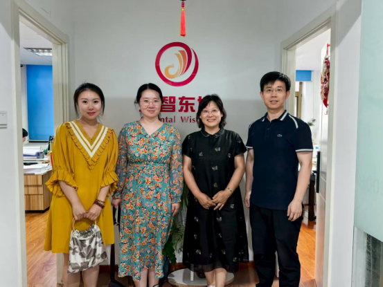 河南开封科技传媒学院领导带队莅临金智东博参访交流